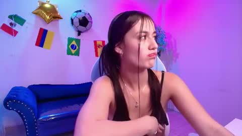 Zoe online show from July 13, 2026, 11:40 pm