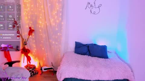 Snapshot of zoe_sweet22 chatting on December 22, 2025, 4:59 pm new count online show from December 22, 2025, 4:59 pm