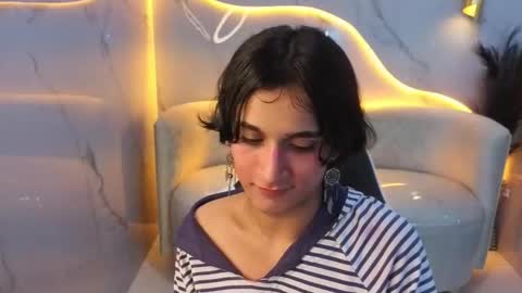 Snapshot of zoe_tp chatting on November 30, 2025, 12:47 am Zoe online show from November 30, 2025, 12:47 am