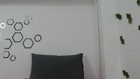 Carolina online show from October 27, 2025, 9:08 pm