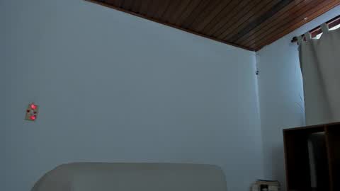 Snapshot of zoe_wattson chatting on March 12, 2026, 4:02 pm Zoe online show from March 12, 2026, 4:02 pm