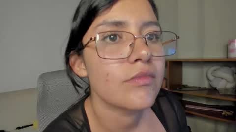 Snapshot of zoe_wattson chatting on March 22, 2026, 2:48 am Zoe online show from March 22, 2026, 2:48 am