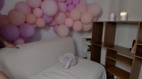 Snapshot of zoe_wattson chatting on March 27, 2026, 2:39 am Zoe online show from March 27, 2026, 2:39 am
