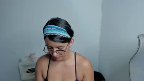 Snapshot of zoe_wattson chatting on April 26, 2026, 9:34 pm Zoe online show from April 26, 2026, 9:34 pm