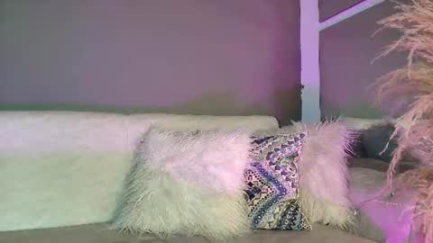 ZOE online show from July 9, 2026, 8:46 pm