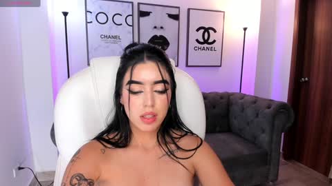  zoee jackson online show from January 2, 2025, 9:39 pm