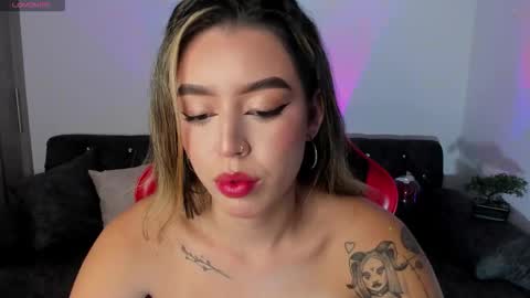  zoee jackson online show from November 21, 2025, 2:21 am