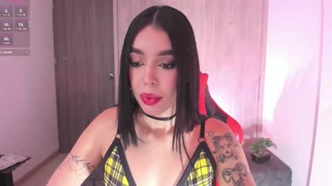 Snapshot of zoee_jackson chatting on February 1, 2026, 10:19 pm zoee jackson online show from February 1, 2026, 10:19 pm