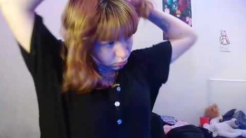 Snapshot of zoee_jhonnyy chatting on March 12, 2025, 10:37 am zoee jhonnyy online show from March 12, 2025, 10:37 am