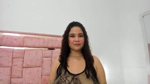 Snapshot of zoee_lov chatting on December 24, 2024, 3:16 am zoee online show from December 24, 2024, 3:16 am