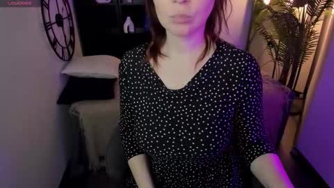 Zoe online show from November 20, 2025, 1:22 pm