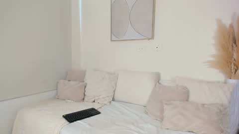 zoegarner10 online show from December 22, 2025, 7:11 pm