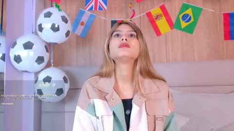 Zoe online show from June 21, 2026, 2:41 pm