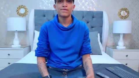 Zoe Krug online show from October 24, 2025, 11:50 am