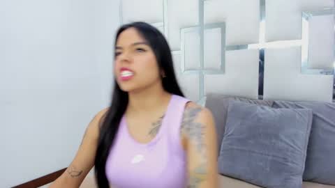 ZoeSwam online show from February 24, 2025, 12:59 pm