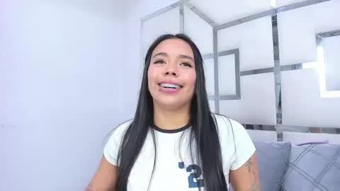 Snapshot of zoeswanx chatting on March 13, 2026, 2:12 pm ZoeSwam online show from March 13, 2026, 2:12 pm