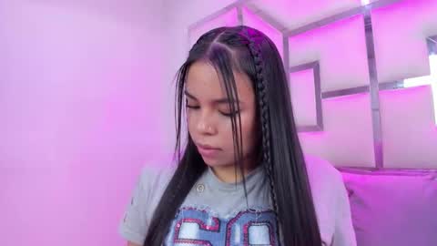 Snapshot of zoeswanx chatting on April 11, 2026, 1:48 pm ZoeSwam online show from April 11, 2026, 1:48 pm