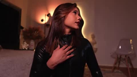 zoevidal_ online show from April 11, 2026, 12:09 pm