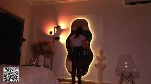 Snapshot of zoevidal_ chatting on June 27, 2026, 11:59 am zoevidal_ online show from June 27, 2026, 11:59 am