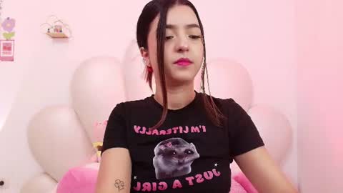 Snapshot of zoewillian chatting on July 23, 2026, 1:08 am zoewillian online show from July 23, 2026, 1:08 am