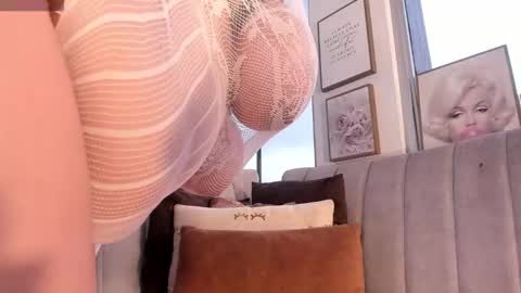 Snapshot of zoey_thommpson chatting on October 17, 2025, 7:38 pm zoey thommpson online show from October 17, 2025, 7:38 pm