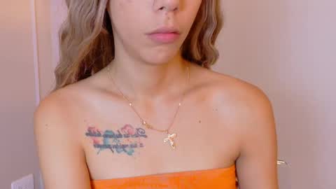 Zoey online show from May 16, 2026, 12:15 pm