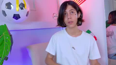 Zoey online show from July 12, 2026, 2:30 pm
