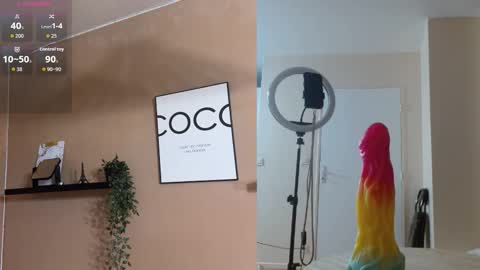 Snapshot of zoeythepinkmask chatting on November 22, 2025, 6:23 am Zoey online show from November 22, 2025, 6:23 am