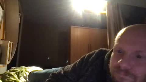 zolexthomas online show from October 31, 2025, 6:42 pm