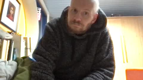 zolexthomas online show from November 18, 2025, 1:48 pm