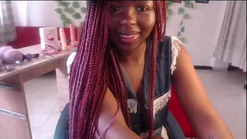 Zooe online show from October 26, 2025, 9:21 pm