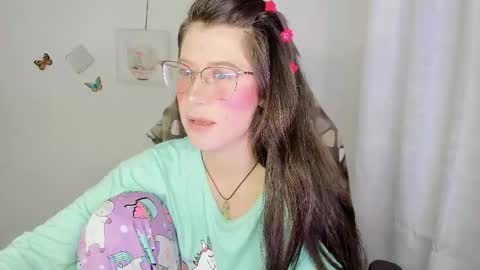 Alicie online show from February 20, 2026, 4:09 am