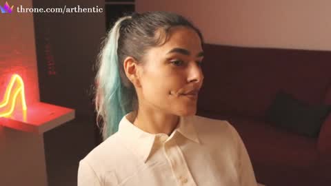 Snapshot of zorosgiirl chatting on January 23, 2025, 6:56 pm Birthday Stream - Dec 5 online show from January 23, 2025, 6:56 pm