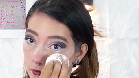 Violeta online show from October 24, 2025, 12:45 pm