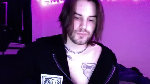 zorvello_83 online show from March 24, 2026, 9:09 pm