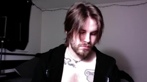 zorvello_83 online show from April 20, 2026, 5:26 pm