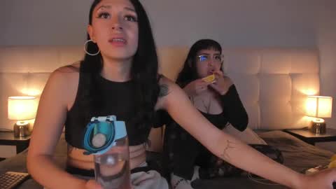 Snapshot of zowi_hottiee chatting on February 22, 2025, 2:50 am cintya kors online show from February 22, 2025, 2:50 am
