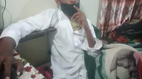 Snapshot of zoyakhan803 chatting on February 23, 2025, 2:51 am zoyakhan803 online show from February 23, 2025, 2:51 am