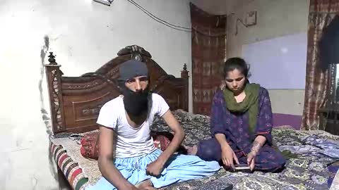 Snapshot of zoyakhan803 chatting on June 9, 2026, 11:27 pm zoyakhan803 online show from June 9, 2026, 11:27 pm