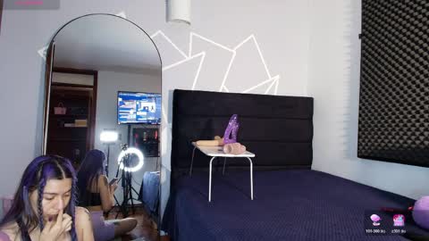 zpzphot online show from April 3, 2026, 8:18 pm