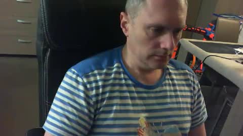 Snapshot of zultem chatting on February 16, 2026, 6:37 pm zultem online show from February 16, 2026, 6:37 pm