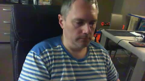 Snapshot of zultem chatting on March 9, 2026, 5:11 am zultem online show from March 9, 2026, 5:11 am