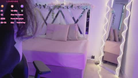 Snapshot of zury_tay chatting on May 11, 2026, 11:49 am ZURY online show from May 11, 2026, 11:49 am