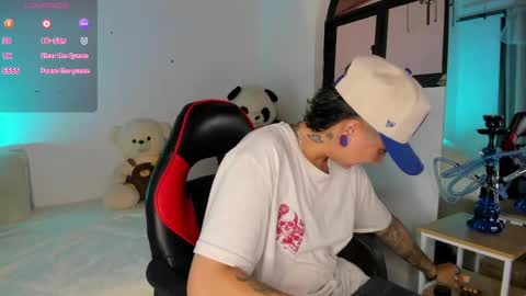 Zury Ramirez online show from May 22, 2026, 8:14 pm