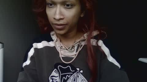 ZYA online show from November 23, 2025, 8:52 pm