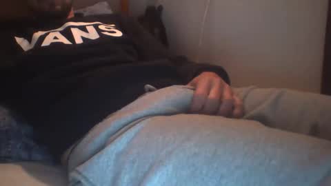 Snapshot of zyggy87 chatting on November 20, 2025, 5:29 am zyggy87 online show from November 20, 2025, 5:29 am