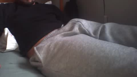 Snapshot of zyggy87 chatting on November 21, 2025, 8:13 am zyggy87 online show from November 21, 2025, 8:13 am