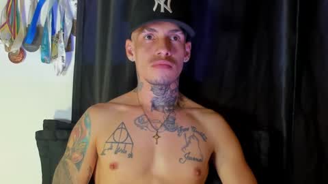 Snapshot of zyongarcia2020 chatting on February 15, 2025, 1:49 pm zyon garcia online show from February 15, 2025, 1:49 pm