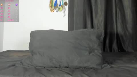 Snapshot of zyongarcia2020 chatting on November 2, 2025, 12:35 am zyon garcia online show from November 2, 2025, 12:35 am