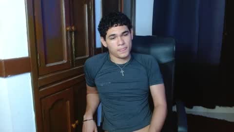 antonio felipe online show from October 22, 2025, 6:13 am